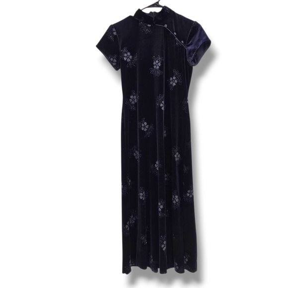 S.L. Fashion Petite Velvet Maxi Dress Floral Mandarin Collar Short Sleeve Gown - Picture 1 of 9